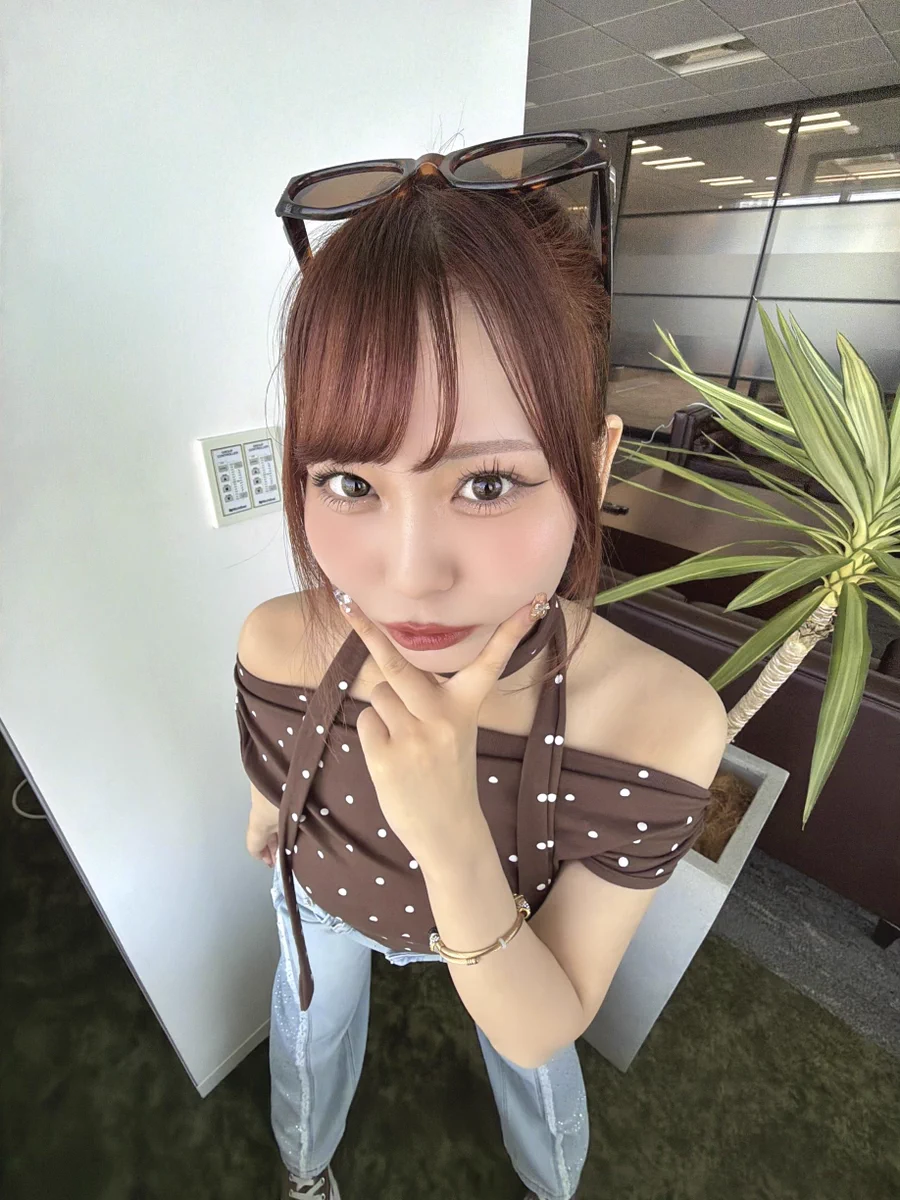 HIcCS2naQAAkshc?format=webp&