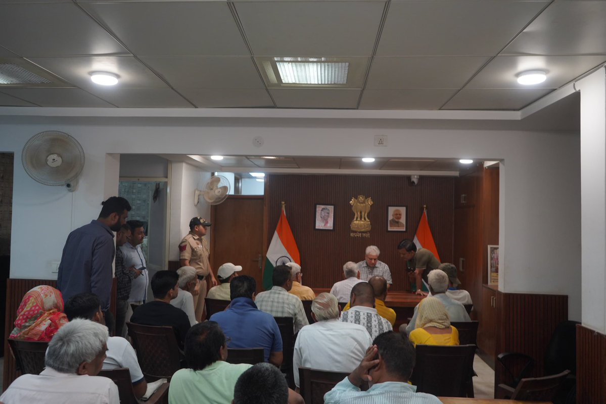 Kailash Gahlot tweet media