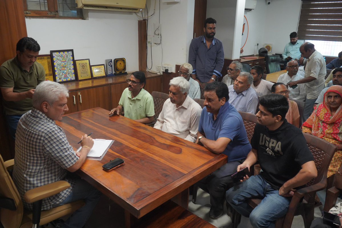 Kailash Gahlot tweet media