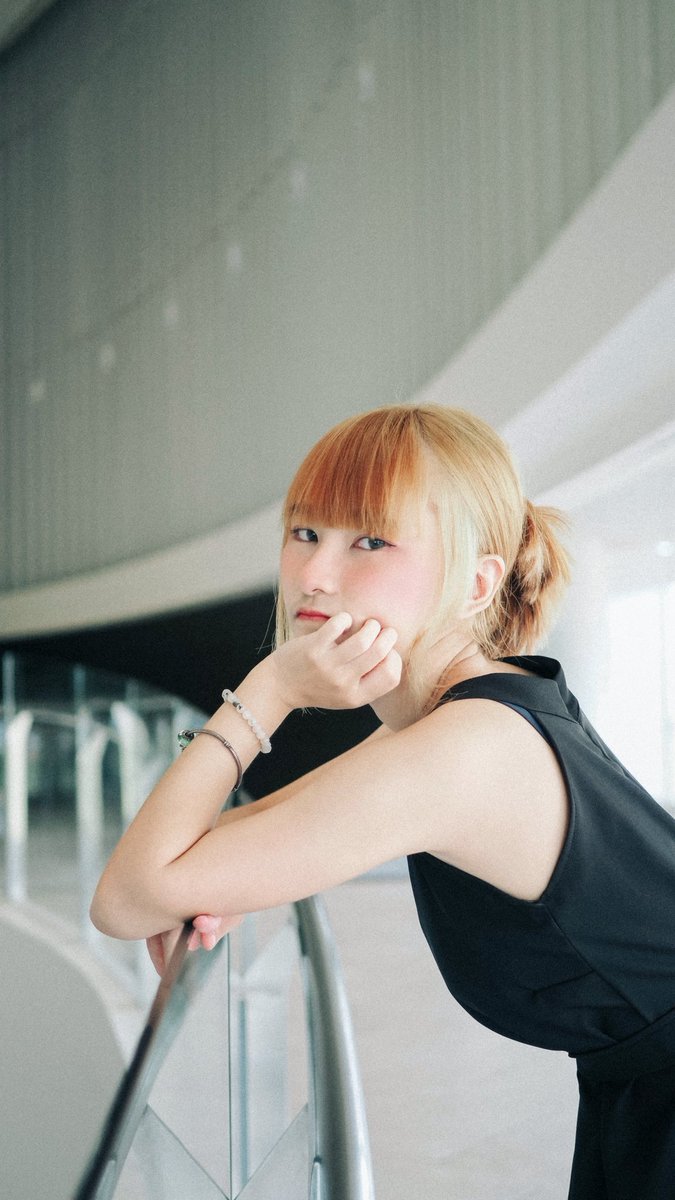 mion_deadkat's tweet photo. — 🌻
#MionDEADKAT #DEADKAT #BlackatRecords
เคลียร์เมม เลยเอารูปสมัยตอนถ่ายรูปทำโปสเตอร์สอบจบมหาลัยมาลง 👉🏻👈🏻 https://t.co/r5eHAZp3ZO
