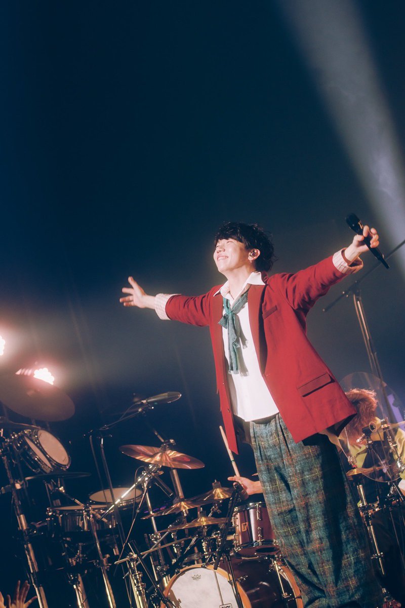 sumika tweet media