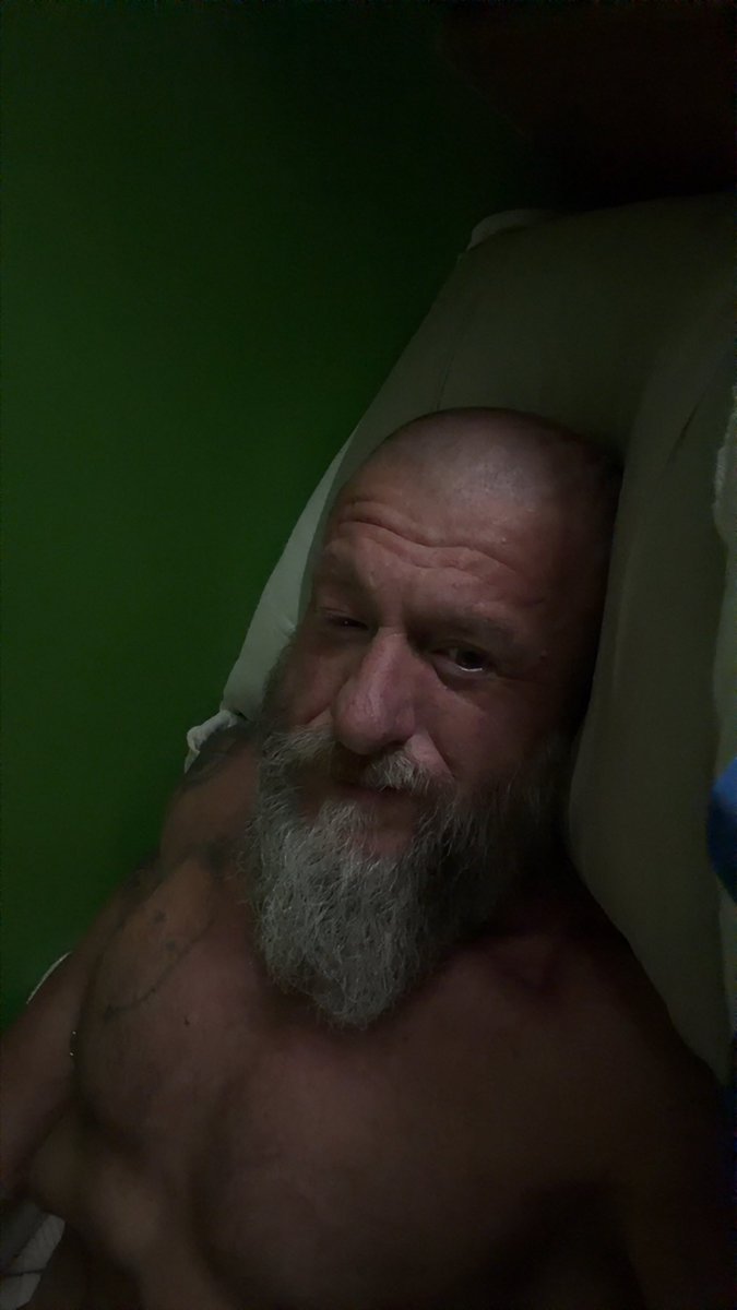 Daddy Deltz tweet media