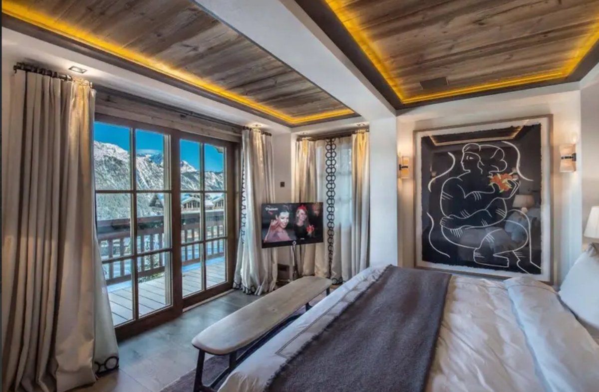The Luxury Chalet Company tweet media
