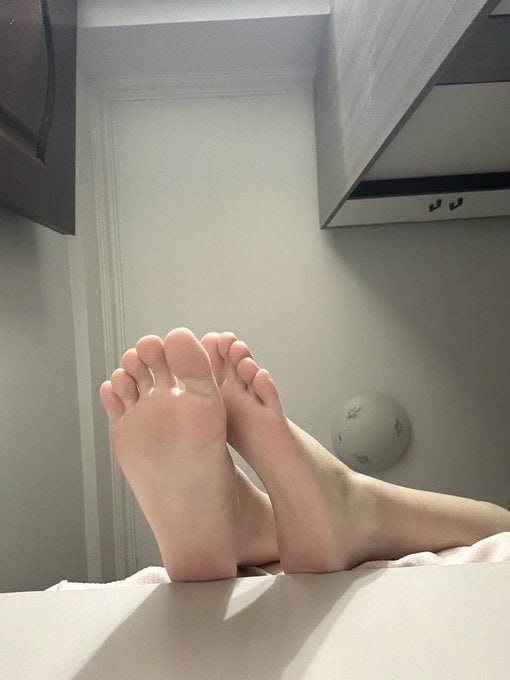 频繁晚上夹腿真的会对身体不好吗？ https://t.co/xHvvIV78sy