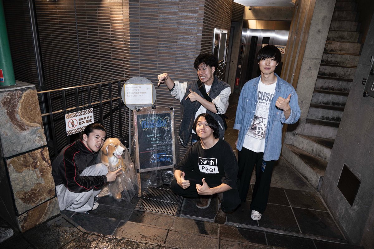 ExentrickCircus's tweet photo. 2026.5/14 
『BLUE WAVE』@下北沢WAVER

SET LIST
1.A/pex
2.アスハルハレ
3.Brad NoIse
4.仮初
5.起死快晴 https://t.co/cvYGkXJEXA