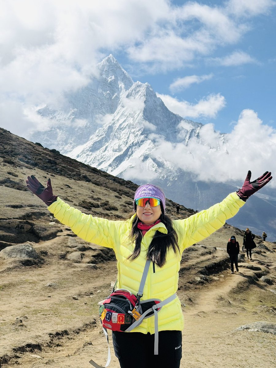 sonalgoelias's tweet photo. Let the Spirit not go down before we reach our destination 🏔️

#HimalayasTrekking
#HighAltitude #16000Ft https://t.co/e6MWIF76oJ