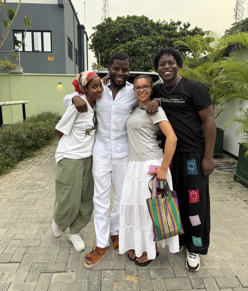 ayo’s wannabe best friend 🤎 tweet media