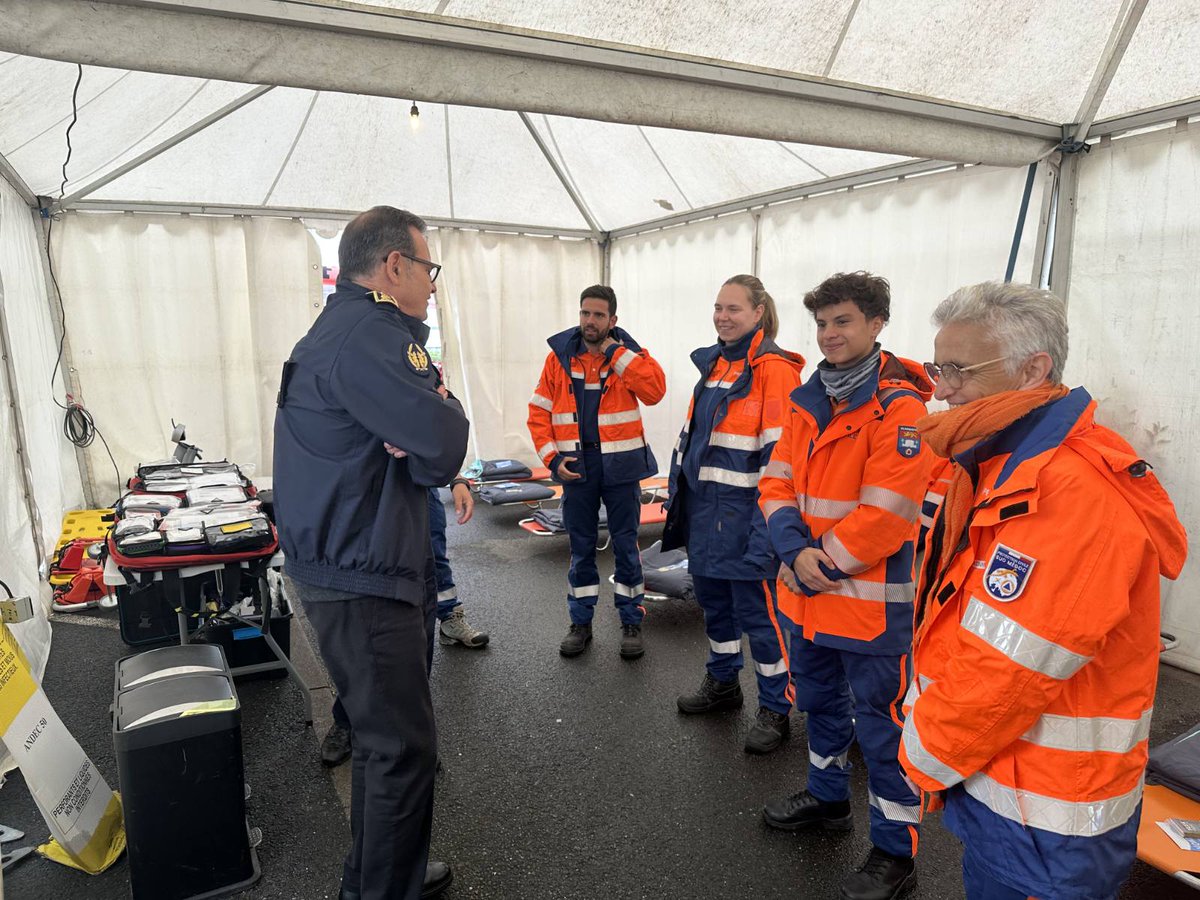 Image de Préfète de la Nouvelle-Aquitaine et de la Gironde - Le sous-préfet de Lesparre-Médoc, Fabien TULEU, est allé saluer les personnels de la Gendarmerie nat