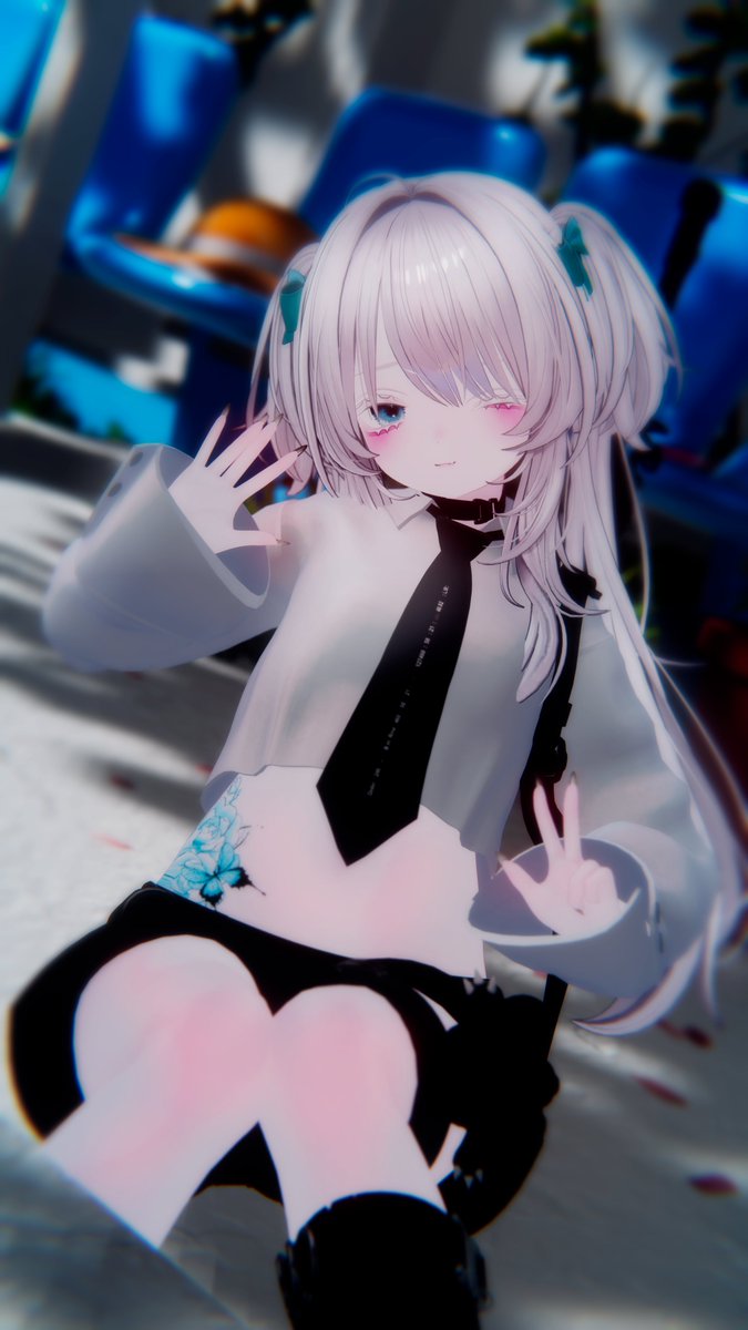 クロだよ tweet media