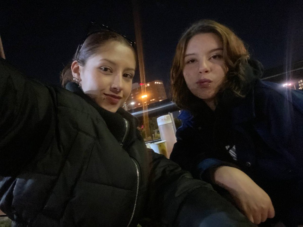 Les 2 Jumelles 👩🏻🦰 tweet media