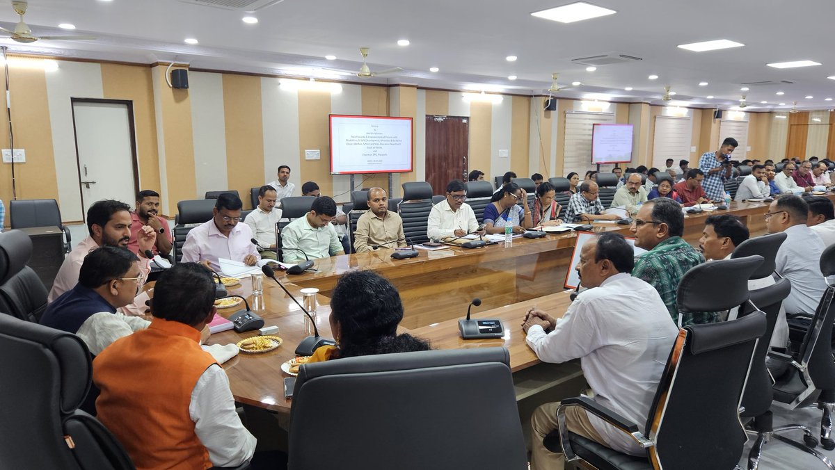Collector & DM, Rayagada tweet media