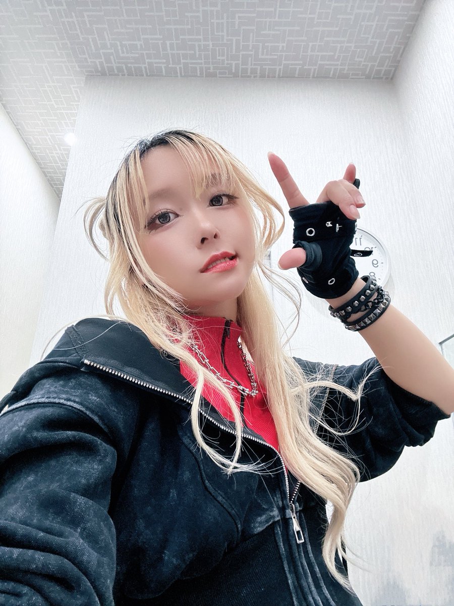 ぽるし tweet media