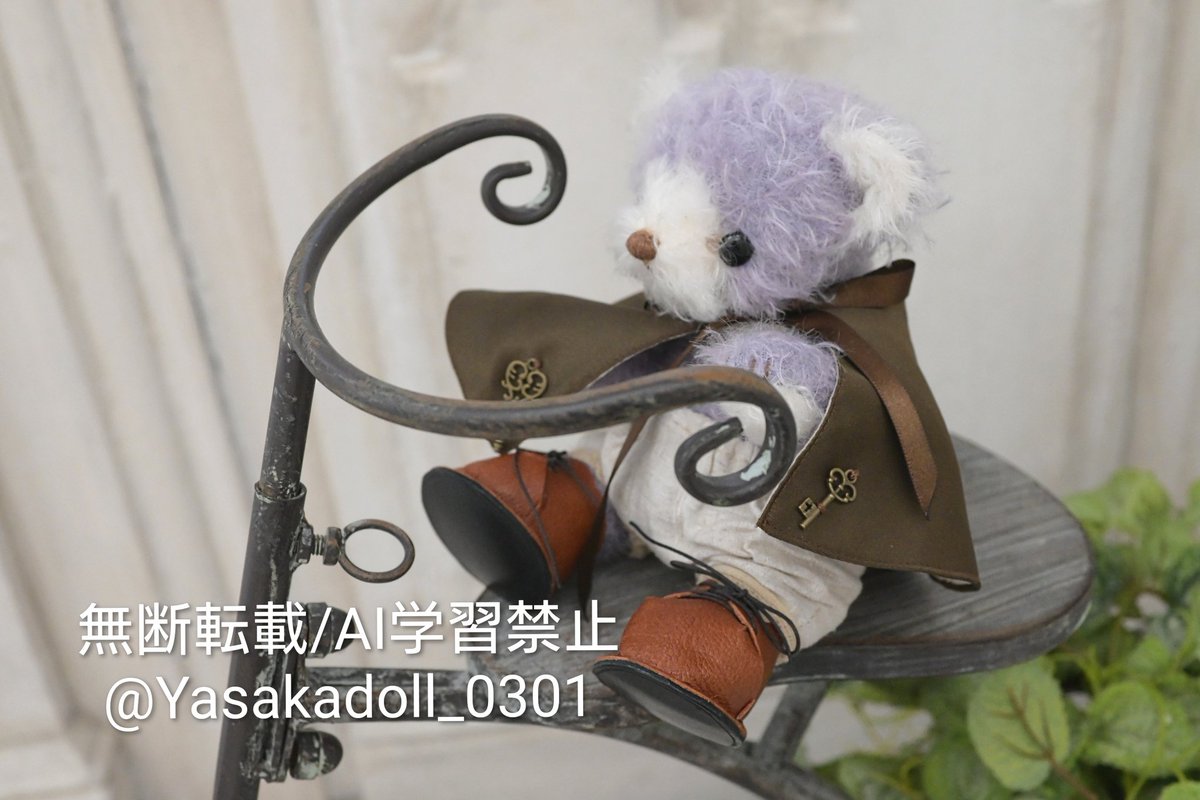 探検するくまさんかわいい🧸 #snows_room_bear