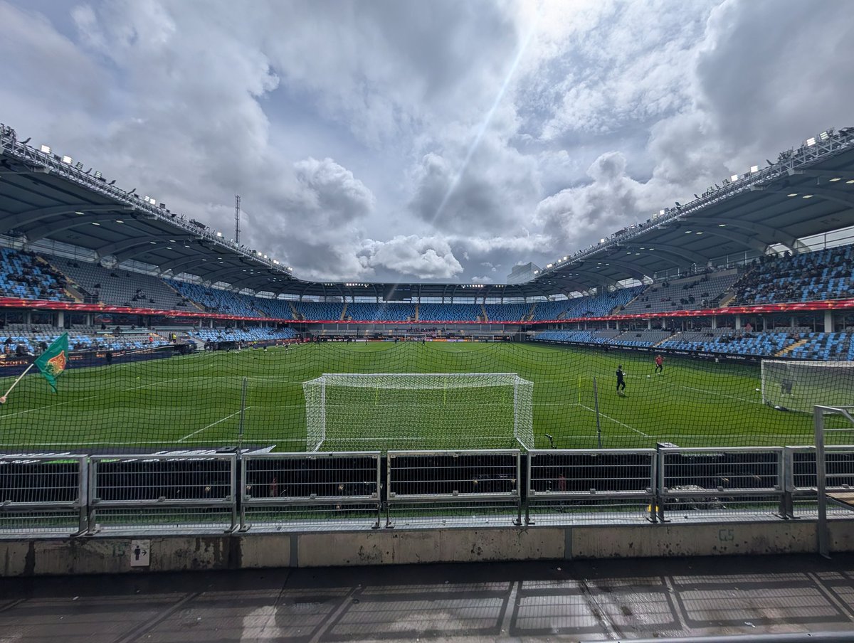 Onside_Offside's tweet photo. Week 2 of the off season 😅

@GAIS_SE vs @dif_degerfors 🇸🇪

#Groundhopping https://t.co/NPmtw6UQDg