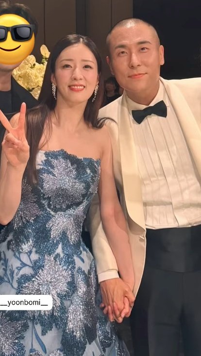multifanzone's tweet photo. Bomi and Rado holding hands 🥹

Igs hello venus juhwa https://t.co/9zVNagbJgP