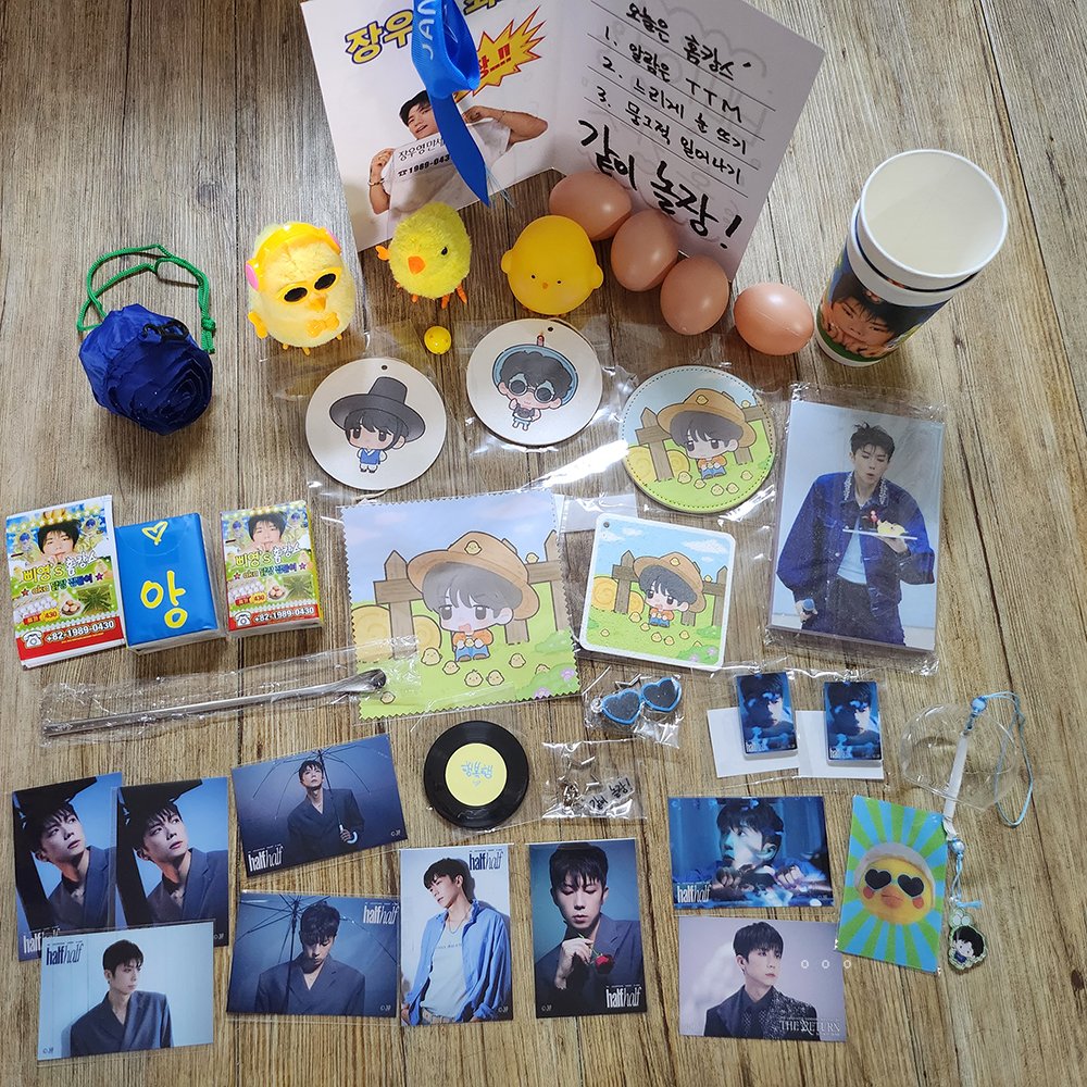 0430blueyoung's tweet photo. @REC_happiness
#Lazy_afternoon_맘이_가는_대로
아기자기 예쁘고 귀여운 생카 닭장이 집으로 왔어요
정말정말 귀여워요
집에 있던 다이*에서 데려온 아이와도 잘 어울려요
풍경(?)이 깨져서 와서 아쉽지만 잘 활용해 보겠습니다.
선물도 생카도 정말정말 감사합니다💙
💙앙앙해💙 https://t.co/kKP85xdxEy