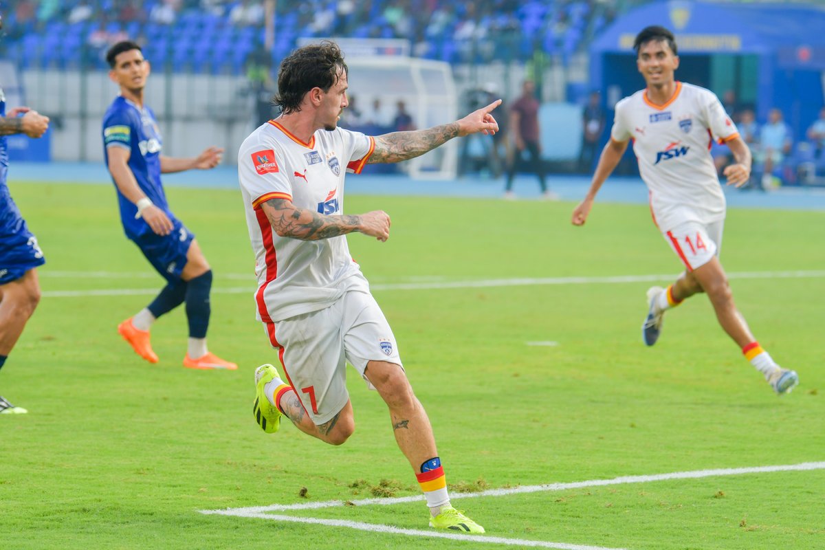 bengalurufc's tweet photo. Something about Ryan scoring on big occasions, innit. 😉

#WeAreBFC #ISL12 #CFCBFC #Jotheyali https://t.co/NZdbi8Xilv