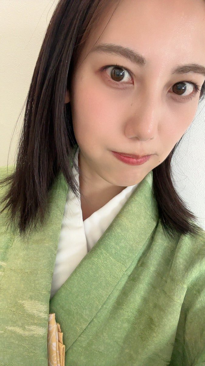 村上風香 tweet media