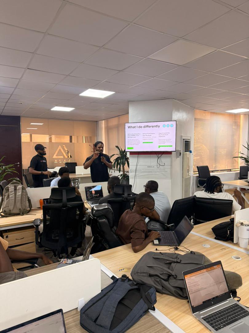 gdgcloudlagos's tweet photo. Final session at 𝗕𝘂𝗶𝗹𝗱 𝘄𝗶𝘁𝗵 𝗔𝗜 𝘅 𝗗𝗲𝗲𝗽𝗦𝘁𝗮𝗰𝗸 🚀

@dalethebube showed how to use the Gemini CLI to catch errors before CI/CD, making debugging faster and deployments smarter.

AI is officially entering the developer workflow. 🔥

#BuildWithAI #GDGCloudLagos https://t.co/JxuOgmxmkC