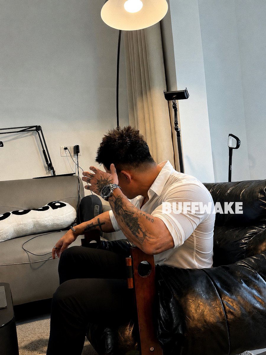 Buffwake tweet media