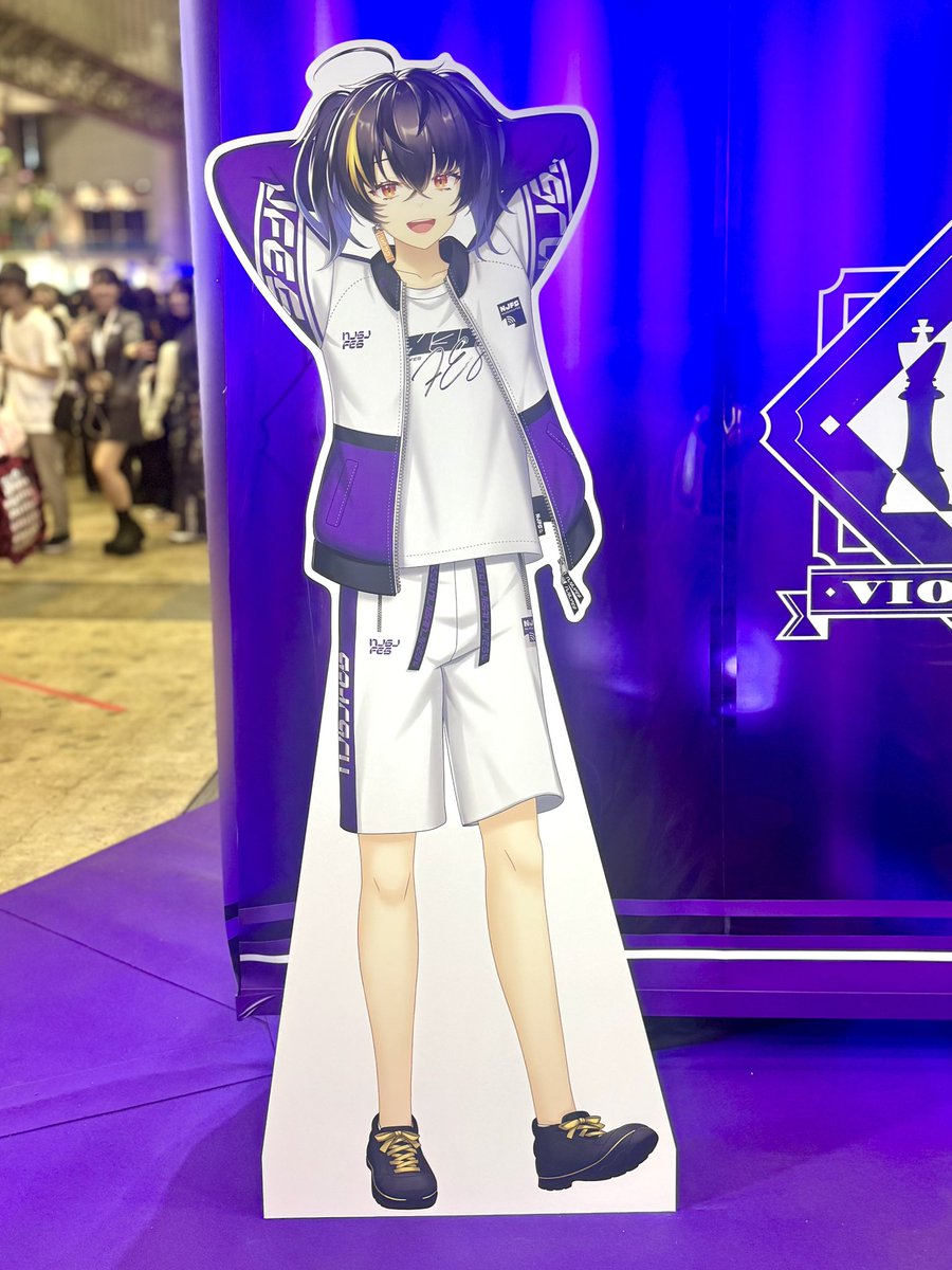 15toomuraisu's tweet photo. ガオンくんのパネル逢えた〜😭✨
#Gaide https://t.co/Z0nyAN6nKK