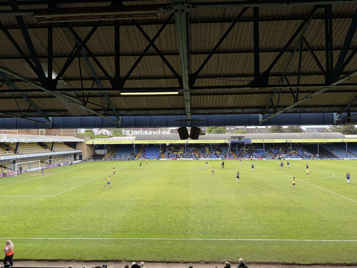 nelmo_co's tweet photo. Great to be at @SUFCRootsHall today to support @SouthendUtdLFC against Colchester!

Come on you Shrimpers! https://t.co/eB4nzBUoDs