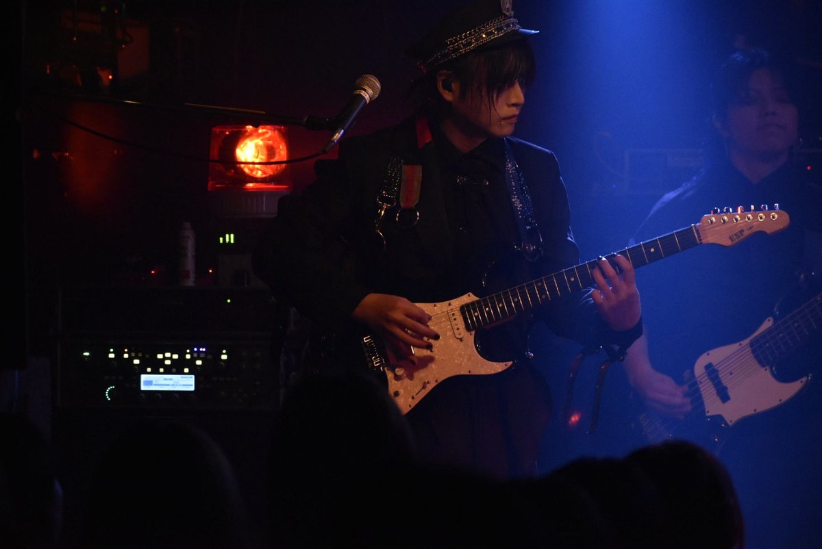 GR_TOYA's tweet photo. 2026.5.16 横浜 BAYSIS

GOTCHAROCKA
禁遊戯シリーズ第2弾
『悪廻リ』 -OMAWARI-

ツアー５日目最高でした

ありがとうございました🫶🏻

明日もばちばちにやり愛ましょう

#帽子に敗北しました https://t.co/JQVJeCx9sX