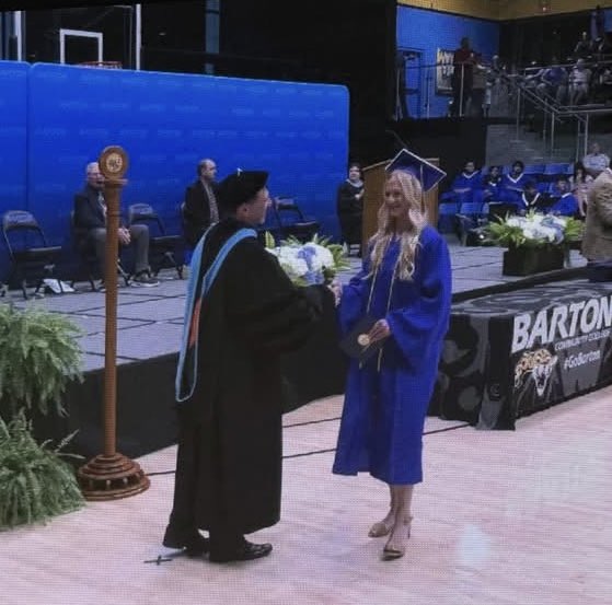 Skillutt28's tweet photo. So proud of my girl. Barton CC grad &amp; now on to the next step and adventure. You will do great, Ells. 
#RollCougs https://t.co/65M2AC0gGf