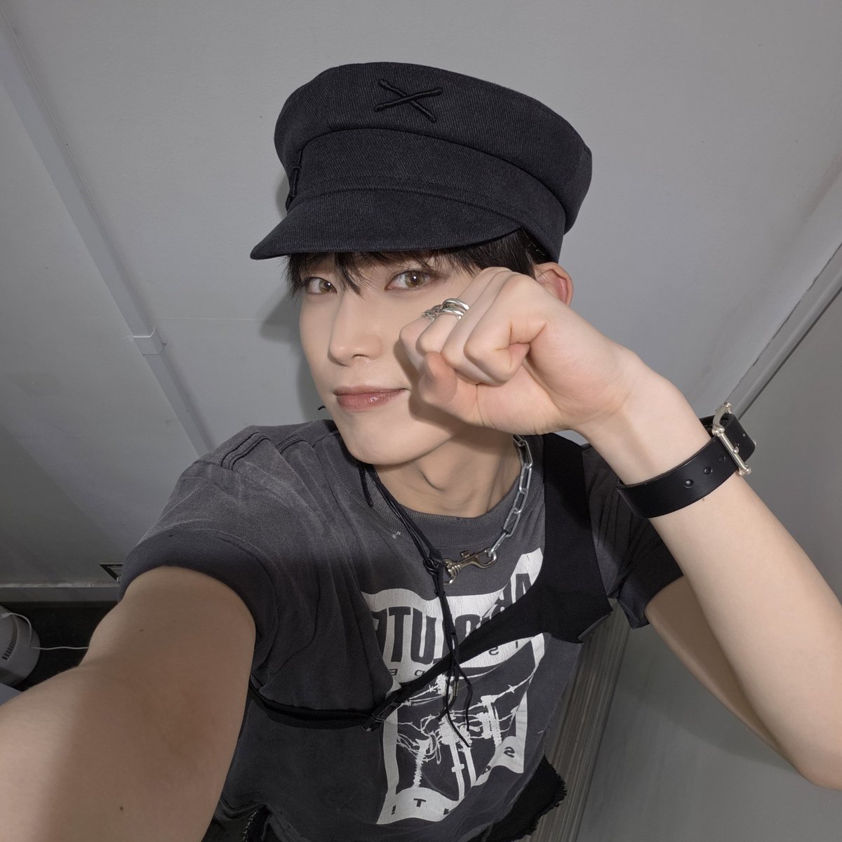 blckpnksn's tweet photo. 260516 #SUNOO Weverse post

(1/2) #SUNOO https://t.co/McFi4SNHSP