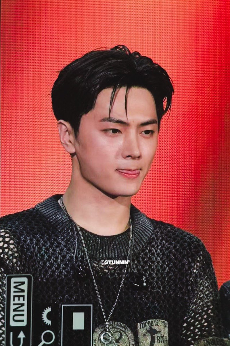 stunnin’ tweet media
