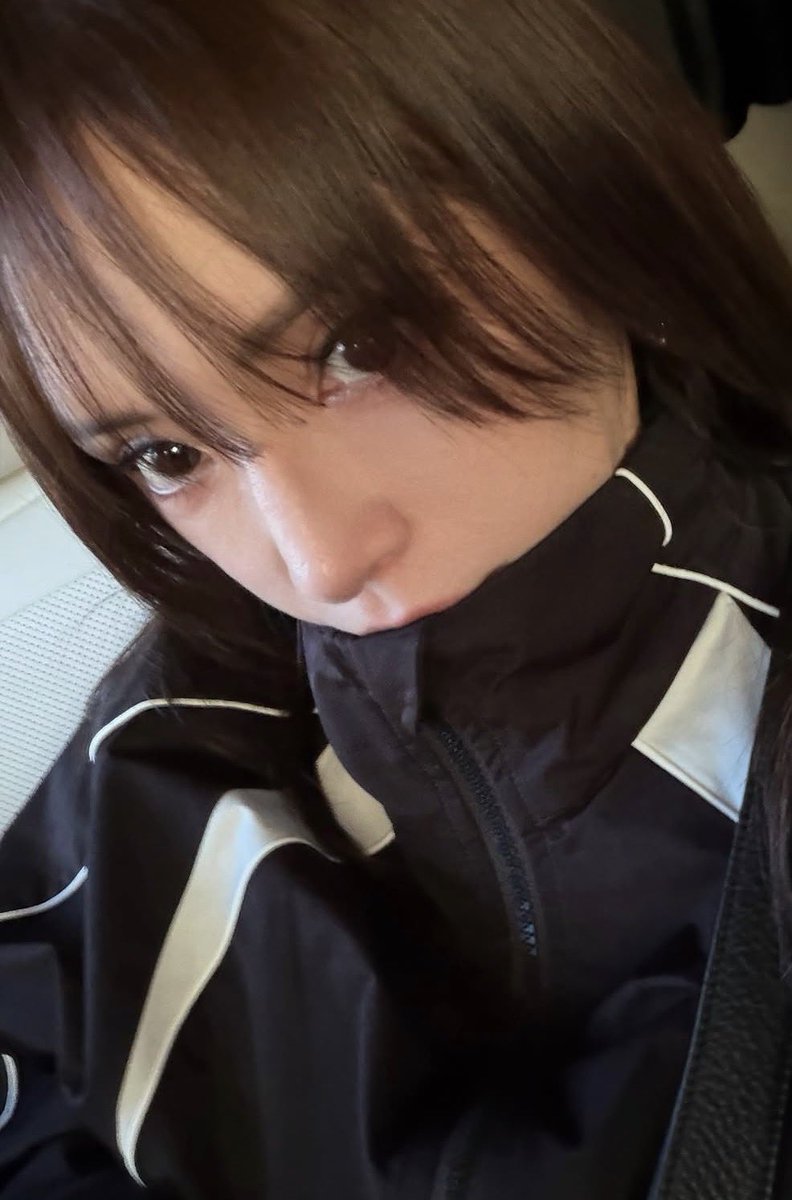 しぃなん✟Team Ayu tweet media
