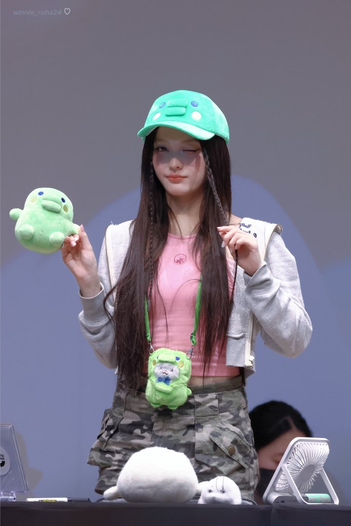 윈윈이♡ tweet media