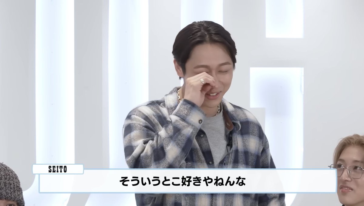 かもつ。 tweet media