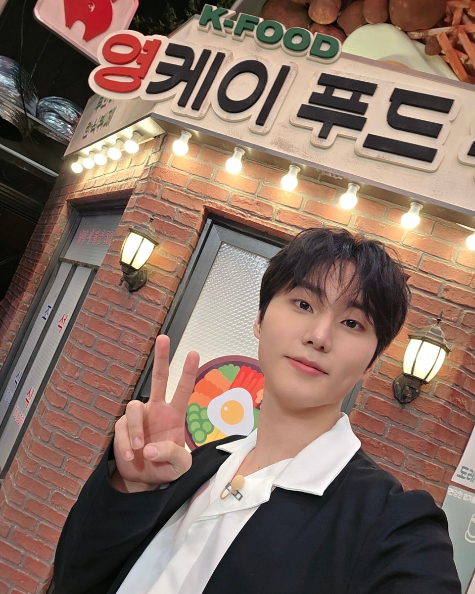DAY6 tweet media