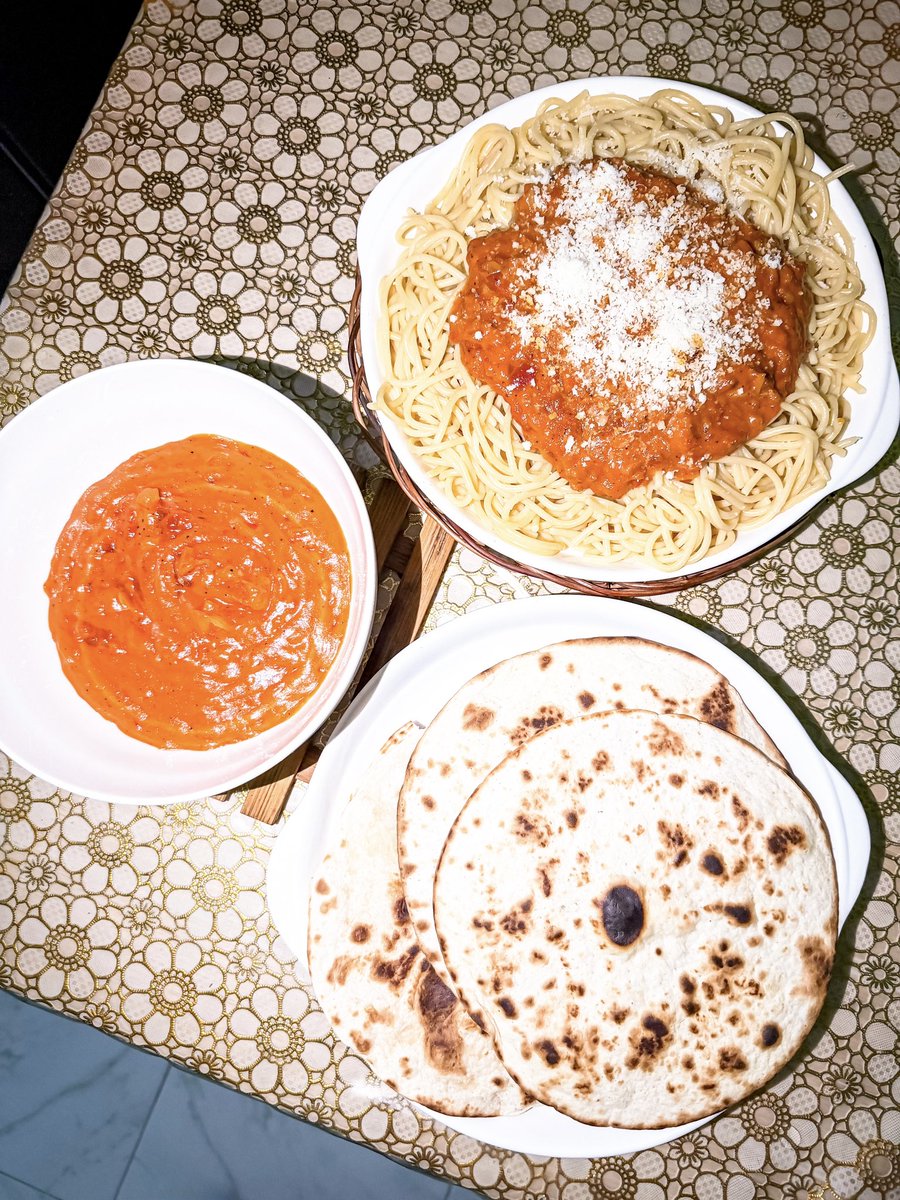 _The_Preamble_'s tweet photo. lunch vs dinner 🍽️ https://t.co/VtOokYxgjs