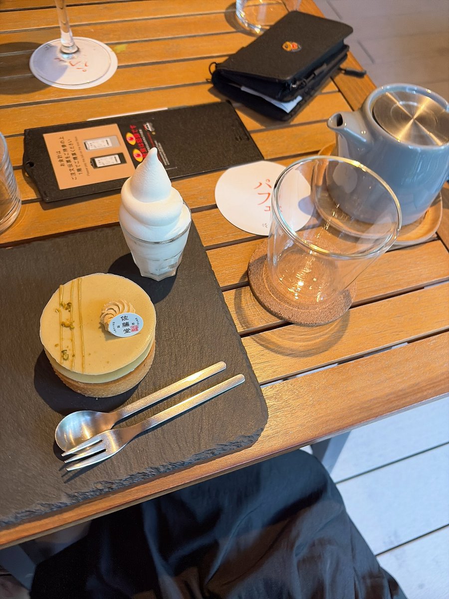 neru09_03x's tweet photo. おデートで好きなカフェの店きた！ https://t.co/D8FhInGj1D