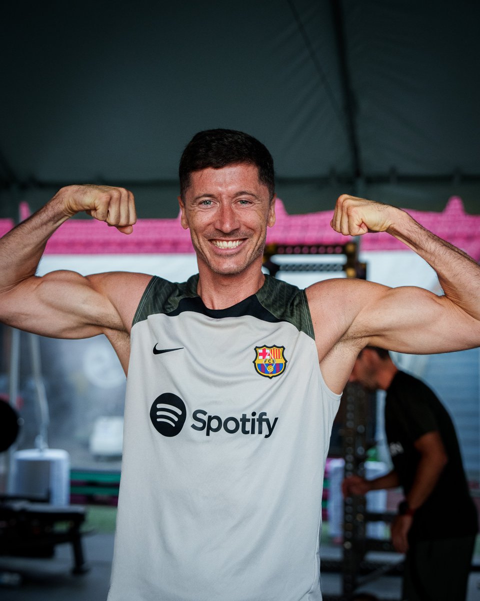 FC Barcelona tweet media