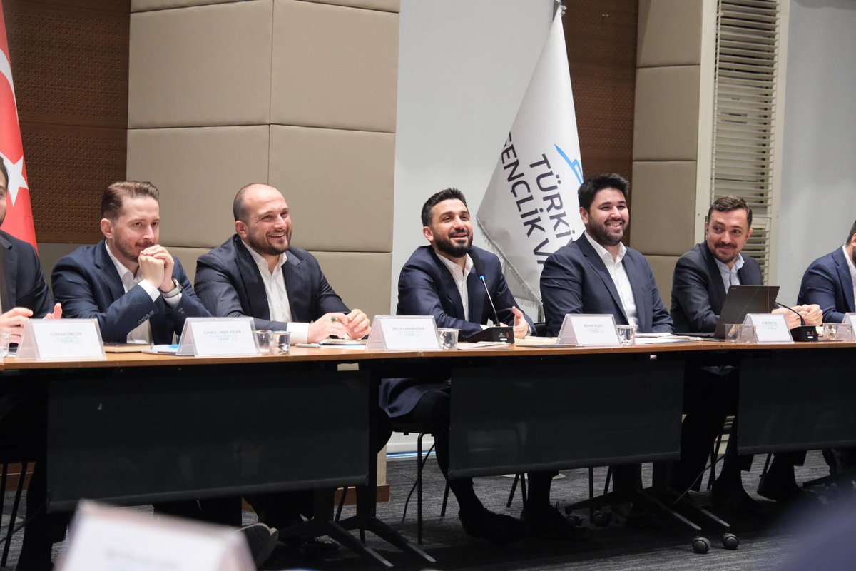 Zafer Karamağara tweet media