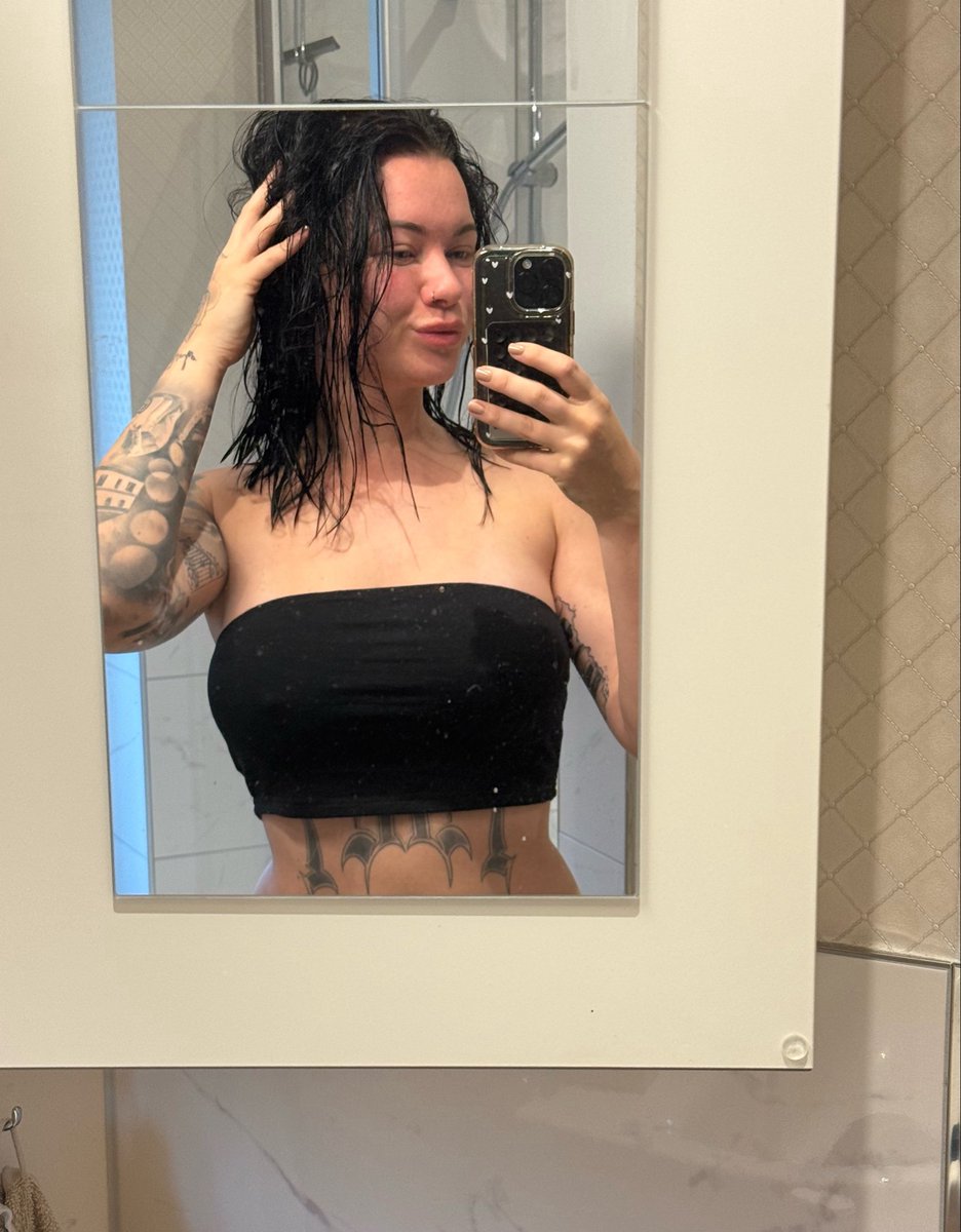 Lylou Black tweet media