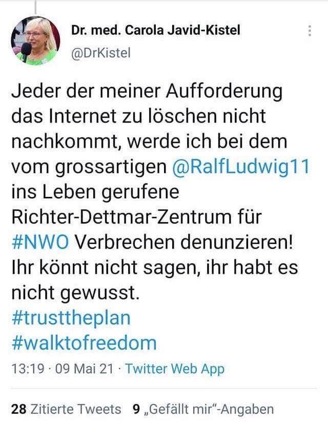Littlewisehen tweet media