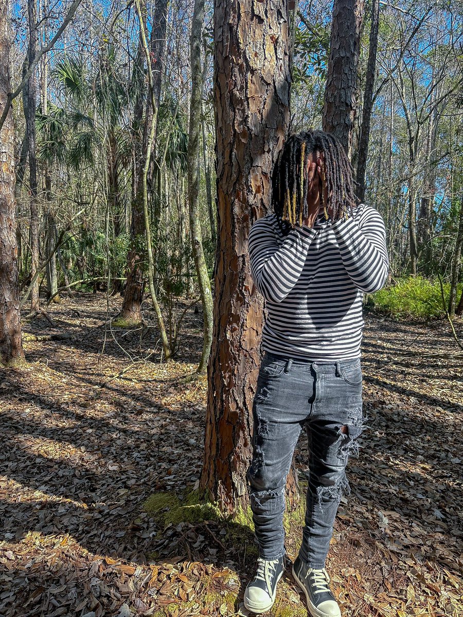 🕴🏾🌨️ tweet media