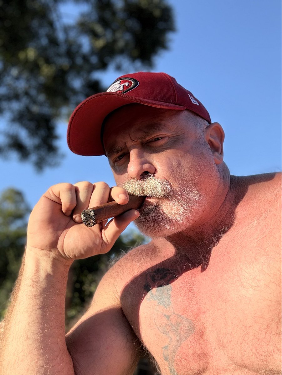 MikeDozer tweet media