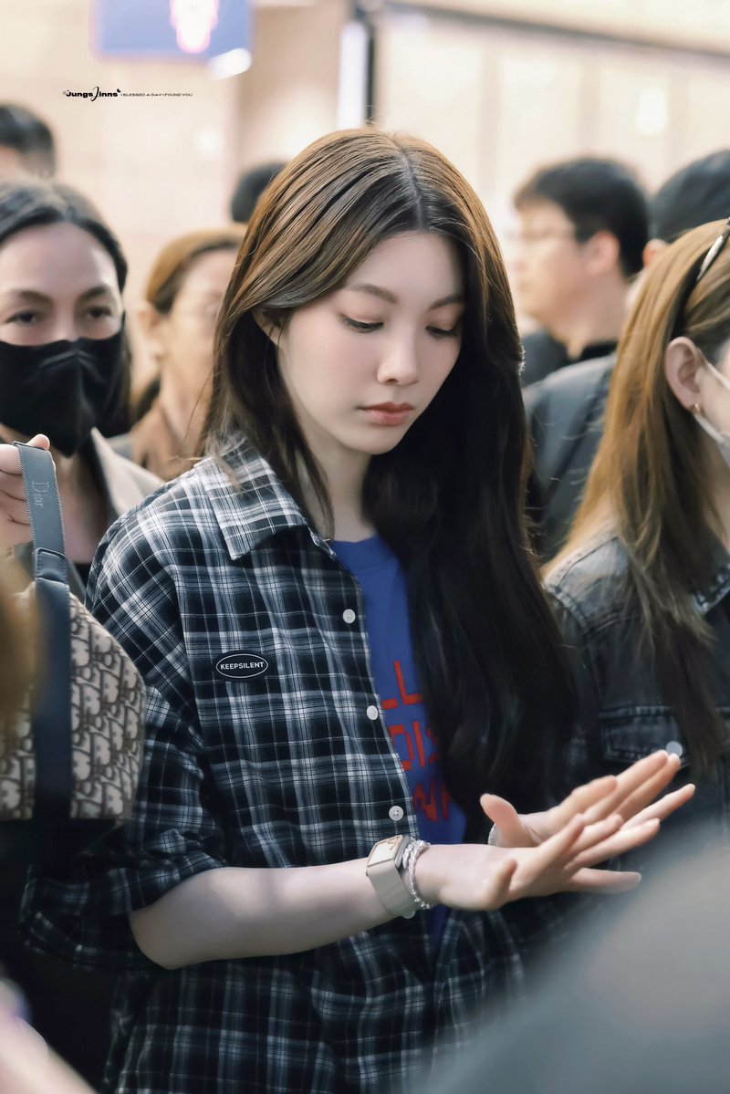 𝐇𝐚𝐩𝐩𝐲 𝐉𝐢𝐧𝐧𝐬 🌔 tweet media