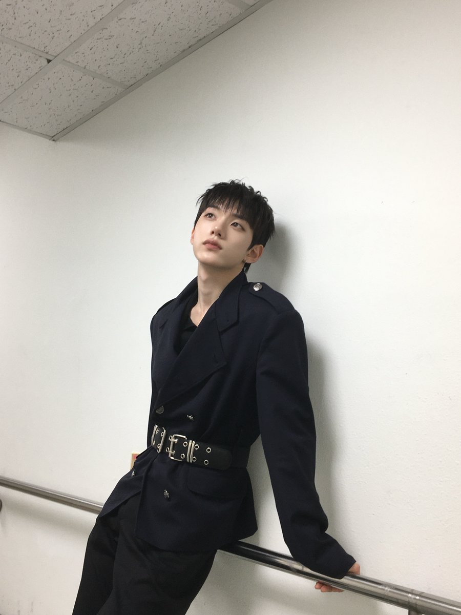 malg_ove's tweet photo. @ close.your.eyes.official
⛓️⛓️

#CLOSEYOUREYES 
#SEOKYOUNGBAE #서경배 
#OVEREXPOSED #POSE https://t.co/JPklUQ9KUg