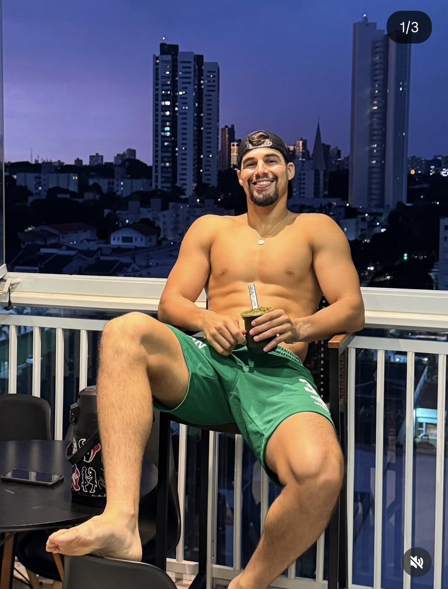 Manotinha tweet media