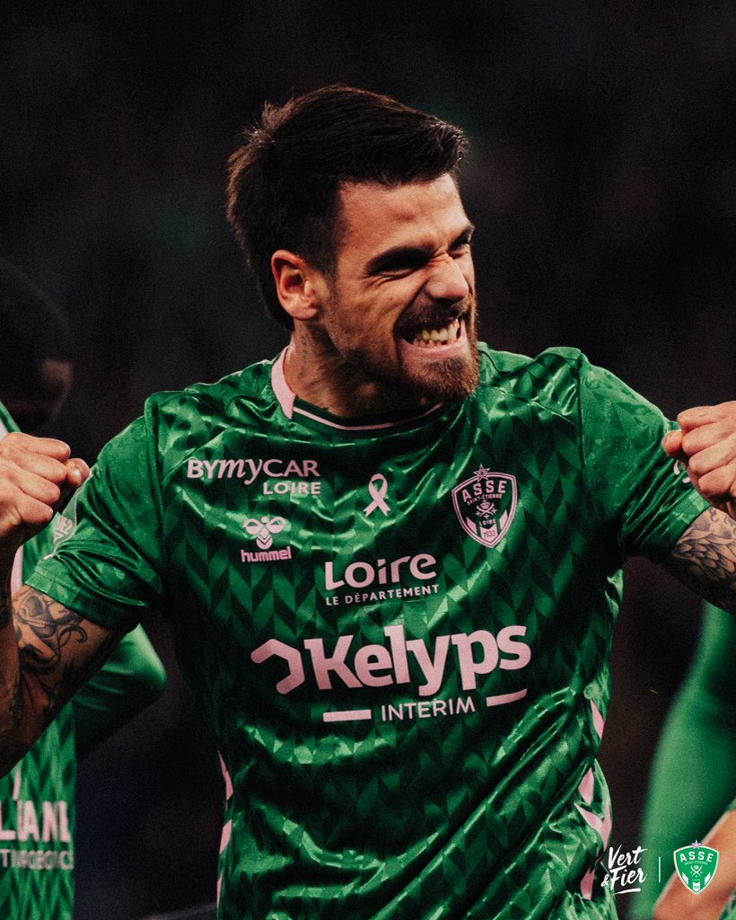 Babou Le Vert 💚 tweet media