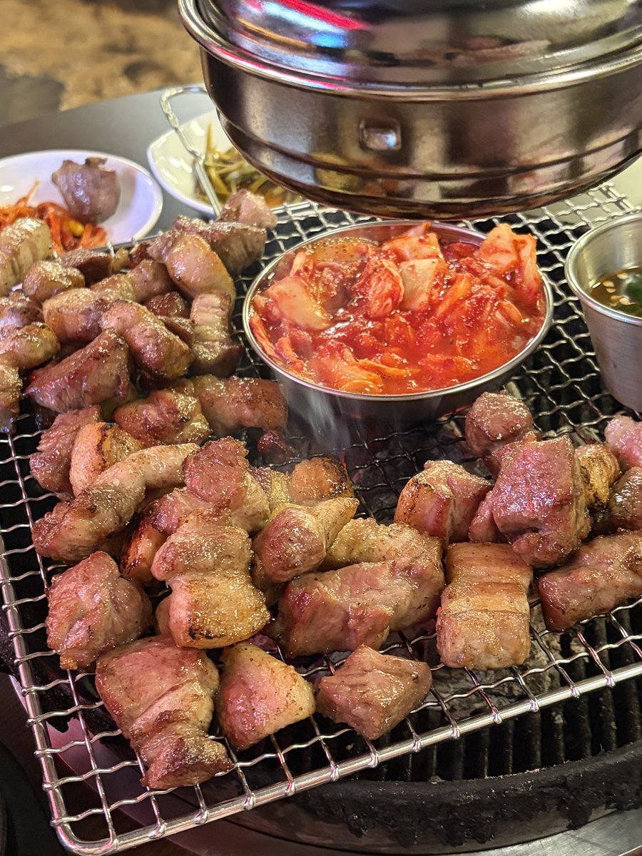 깜자 tweet media