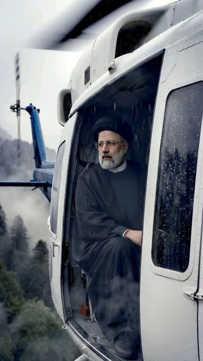 ویدا سادات tweet media
