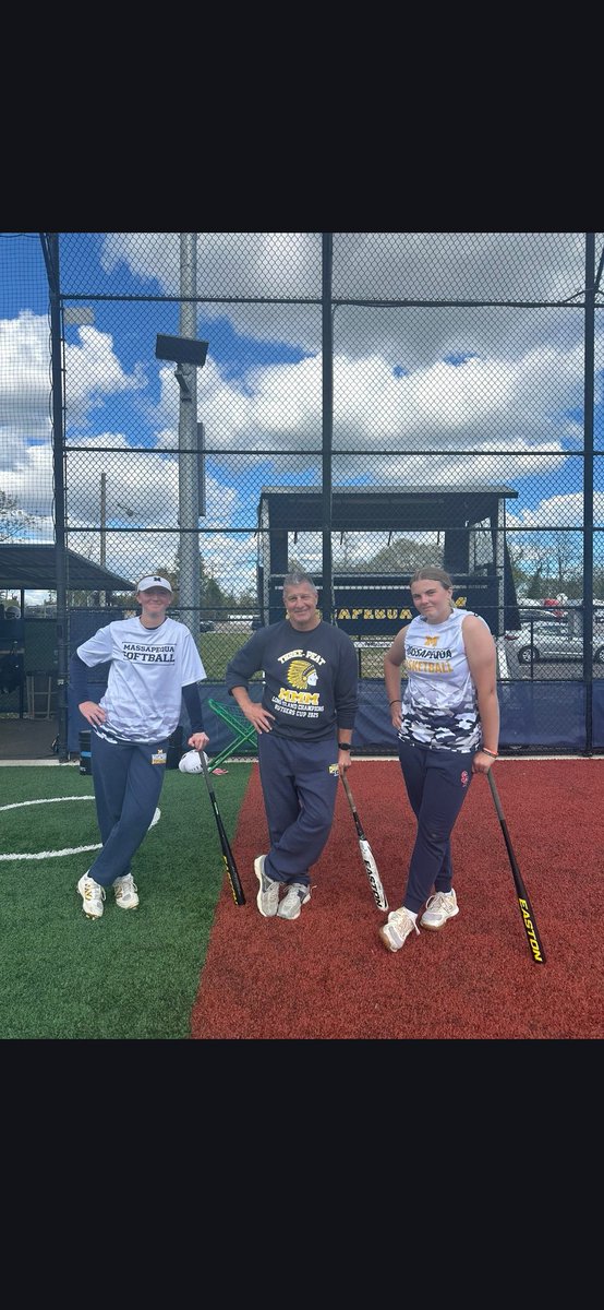 NmichaelSpina's tweet photo. Love my 2 catchers making fun of me before practice as we get ready for the semifinals. I will miss moments like this when it is over https://t.co/I7gMsbm7lq