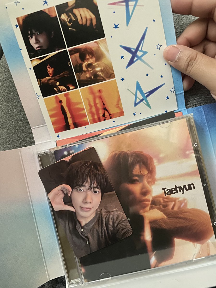 bbyangki's tweet photo. WTS LFB 

‼️ flash sale ‼️
₱ 300 each
₱ 550 for both

TXT TSC: Together Solo Track Unsealed [with COMPLETE INCLUSIONS]

heuningkai and taehyun version https://t.co/B012X4Cpuc
